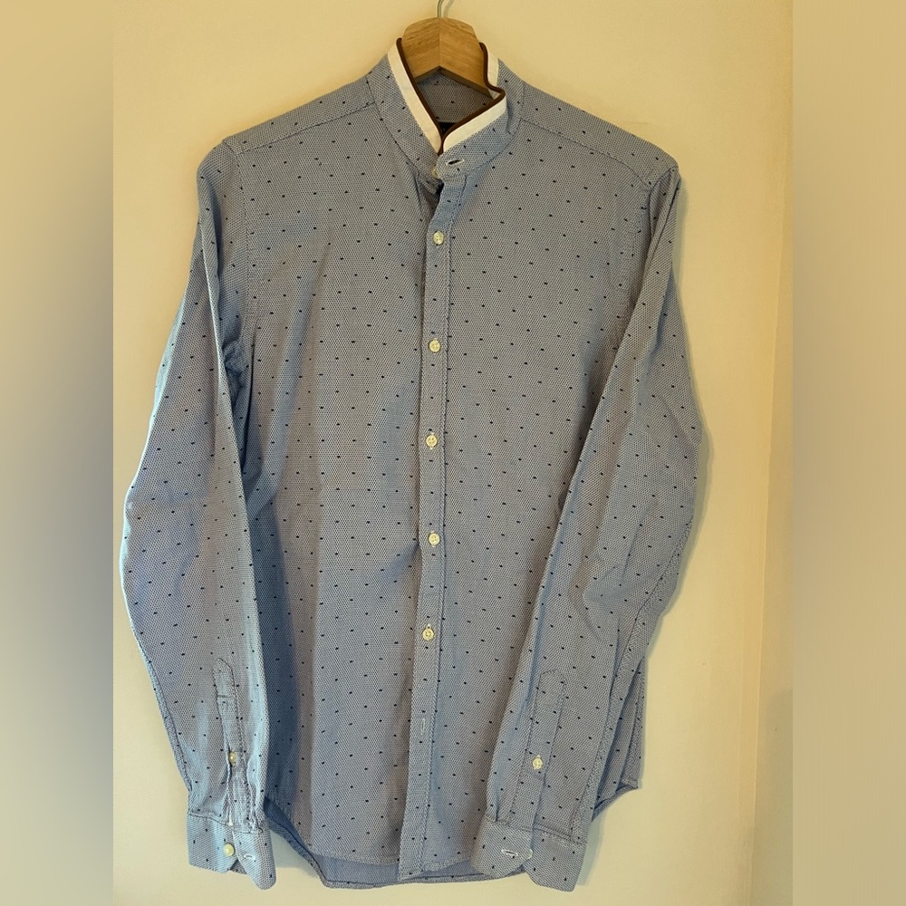 Zara Size Small Button Up- Lightweight> Only Worn… - image 1